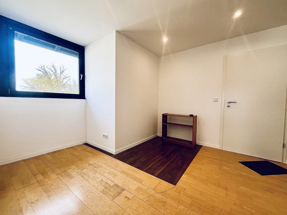 Wohnzimmer/Eingang Dachgeschosswohnung Gro�-Zimmern