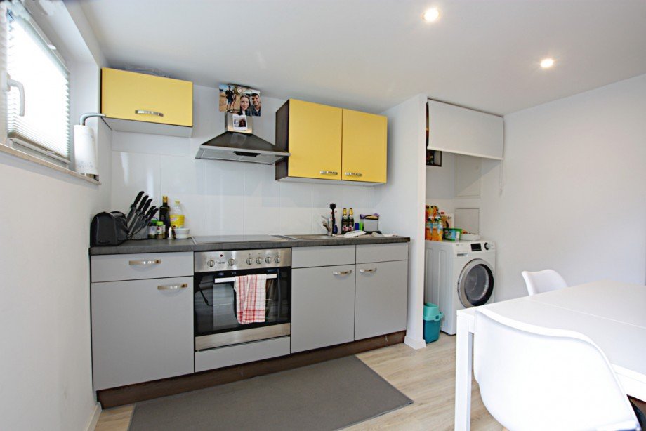 K�che mit Essecke Wohnung Gro�-Zimmern