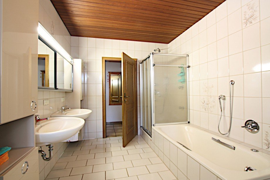 Bad EG Einfamilienhaus Sulzbach