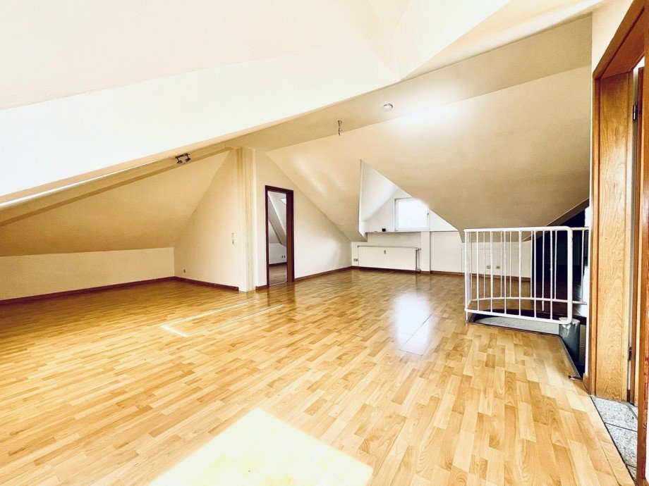 Wohnen Dachgeschosswohnung Gro�-Zimmern