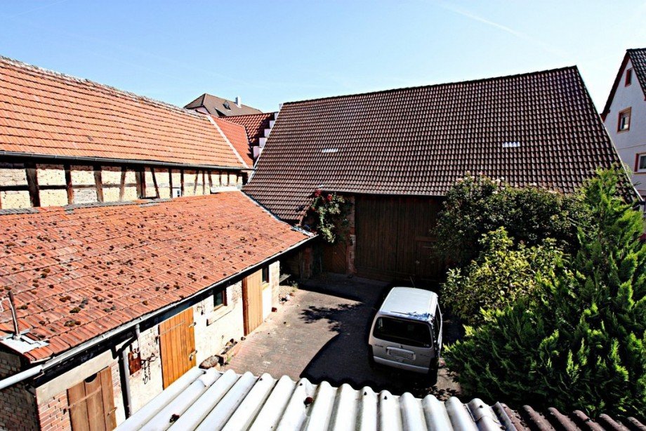 Blick in den Hof Einfamilienhaus Klein-Umstadt