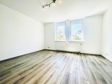 Kinderzimmer Dieburg: schicke 3-Zimmer-Wohnung mit Balkon und Tiefgaragenstellplatz