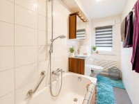 Bild (1a627bcdf251644478431201ef14fd02): Helle 3-Zimmer-Wohnung mit West-Balkon & moderner Ausstattung (2020 saniert)