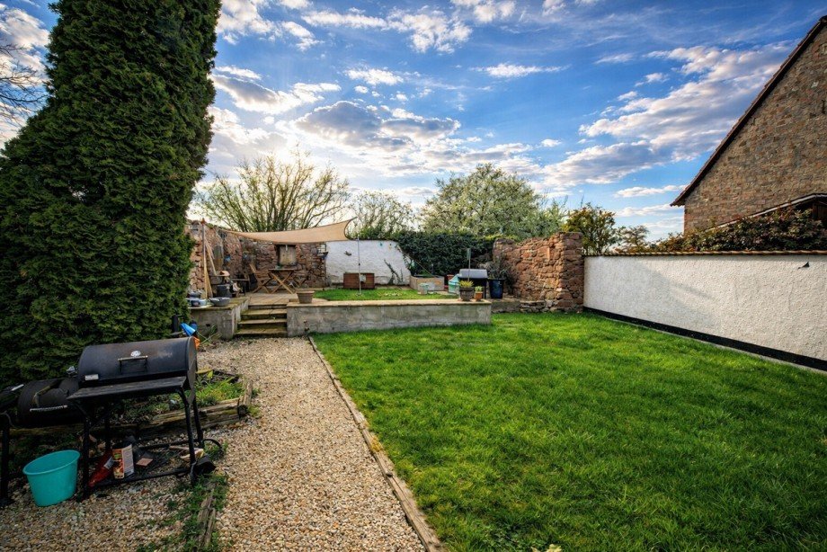Garten Mehrfamilienhaus Otzberg