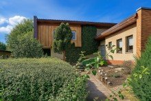 Ansicht Bauhaus-Einfamilienhaus mit 1.220 m� Grundst�ck ? viel Potenzial in Gro�-Zimmern