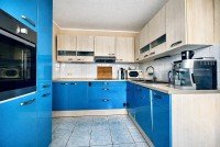 Bild (318afaa1b3d8821e146652d41f9633db): 3-Zimmer-Maisonette- Wohnung in Gro�-Zimmern mit TG-Stellplatz.