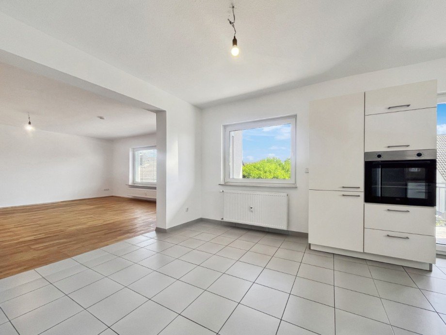 K�che/Wohnen/Essen Etagenwohnung Gro�-Zimmern