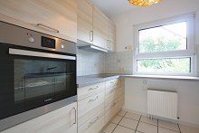 Einbauk�che Freistehendes Einfamilienhaus auf sonnigem Grundst�ck mit Garage- frisch renoviert