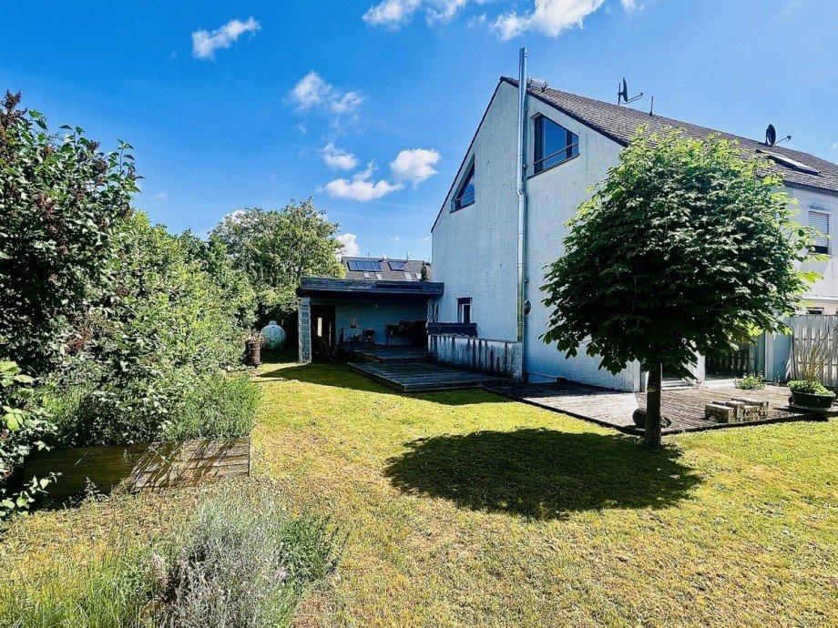Gartenseite Reihenendhaus Klein-Umstadt
