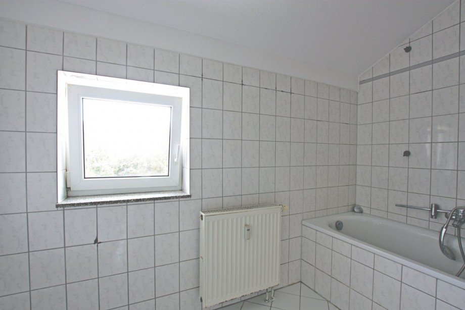 Bad DG Maisonettewohnung Gro�-Zimmern
