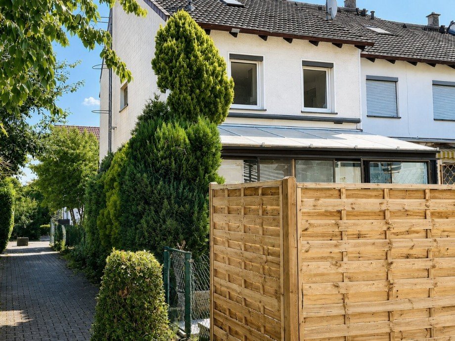 R�ckseite Reihenendhaus Reinheim