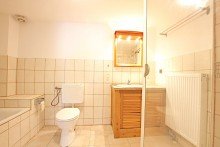 Bad im OG 3-Zimmer-Wohlf�hl-Oase mit ca. 100 m� Wohnfl�che in Otzberg/Lengfeld