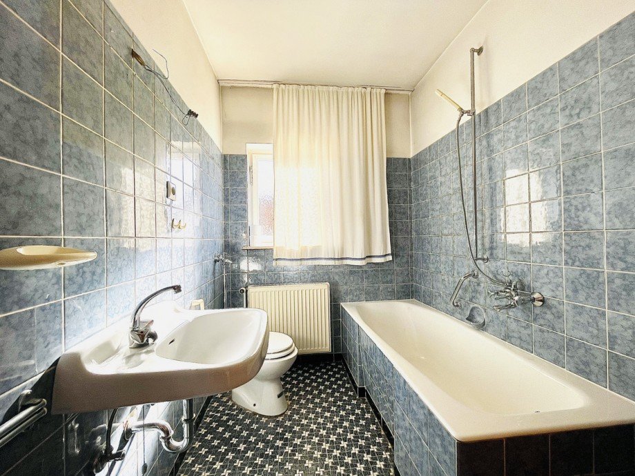 Bad OG Einfamilienhaus Ro�dorf