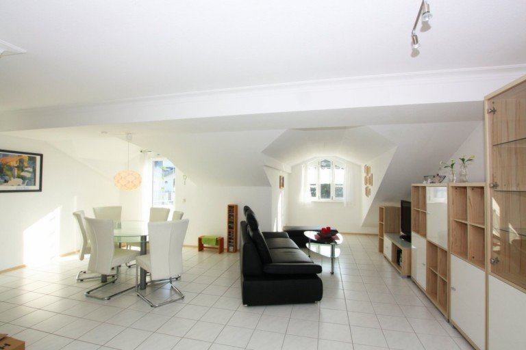 Ein Traum hier zu wohnen... Gro�-Zimmern Wohnung Ein Traum hier zu wohnen... 3-Zimmer-Maisonette-Wohnung