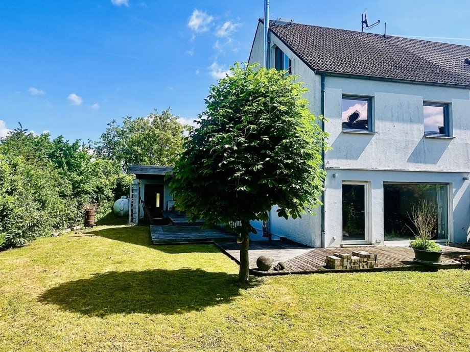 R�ckseite Reihenendhaus Klein-Umstadt