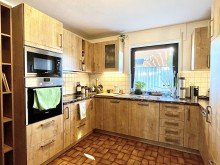 K�che EG **Freistehendes Einfamilienhaus mit Einliegerwohnung, Garage und Carport.**