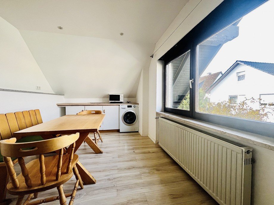 K�che mit Essecke Dachgeschosswohnung Gro�-Zimmern