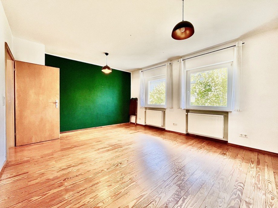 Schlafzimmer OG Einfamilienhaus Dieburg