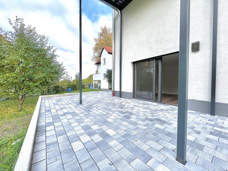 Terrasse Reinheim Wohnung Neubau Erstbezug: 3-Zimmer-Souterrain-Wohn(T)raum in Reinheim/Spachbr�cken