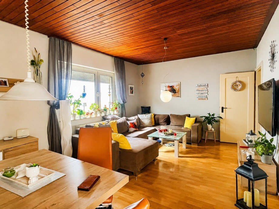 Wohnzimmer EG Mehrfamilienhaus Gro�-Umstadt