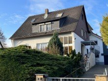 Ansicht Renovierungsbed�rftiges Ein- Zweifamilienhaus mit Fernblick in Ro�dorf