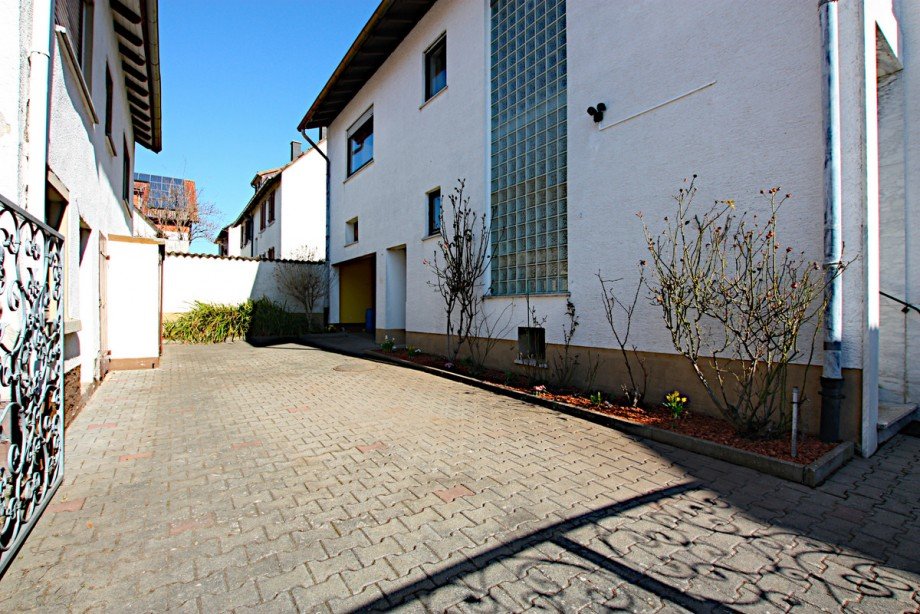 Hof Einfamilienhaus Klein-Zimmern