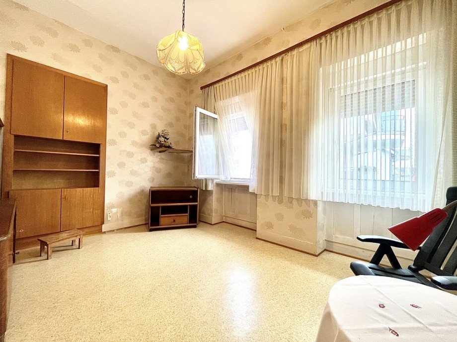 Zimmer OG Mehrfamilienhaus M�hlheim am Main