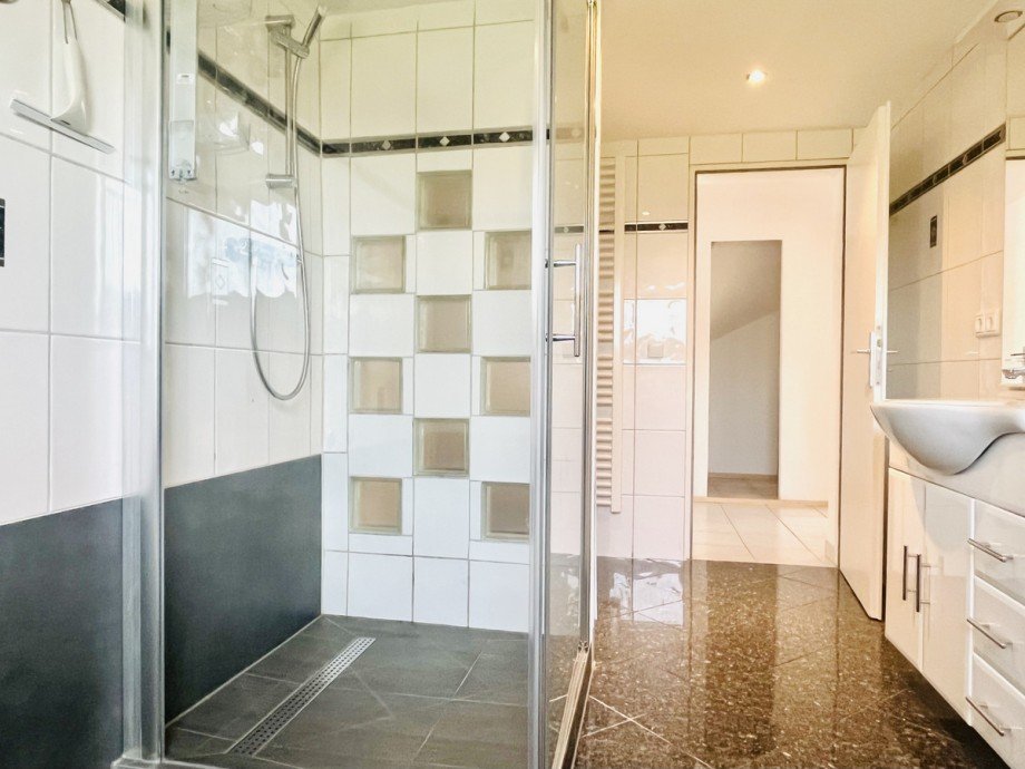 Dusche Wohnung Reinheim