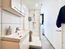 Tageslichtbad mit Dusche Gem�tliche 2-Zimmer-Wohnung mit Balkon - ideal f�r Singles