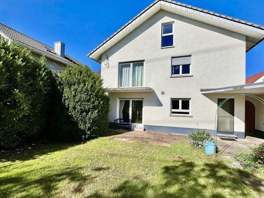 Ansicht Gartenseite Einfamilienhaus Dieburg