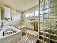 Bad DG Bauhaus-Einfamilienhaus mit 1.220 m� Grundst�ck ? viel Potenzial in Gro�-Zimmern