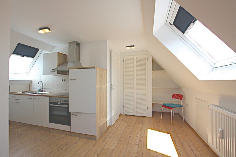 Sch�ner Wohnen! Gro�-Zimmern Dachgeschosswohnung Exklusives Dachstudio in zentraler Wohnlage in Gro�-Zimmern