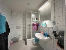 Bad DG Renovierungsbed�rftiges Ein- Zweifamilienhaus mit Fernblick in Ro�dorf