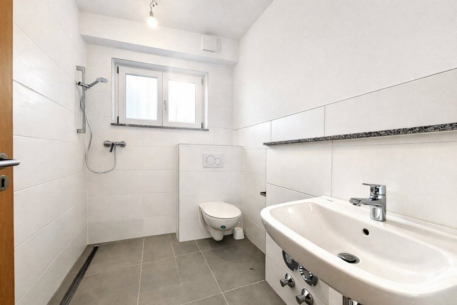 Duschbad Erdgeschosswohnung Steinen