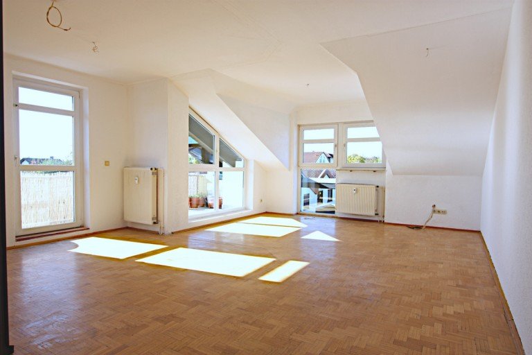 Wohnzimmer Gro�-Zimmern Dachgeschosswohnung Wohn(T)raum f�r junge Paare und Singles in Gro�-Zimmern