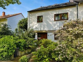 Hauptbild Charmantes Reihenhaus mit Potenzial in begehrter Lage von Darmstadt-Arheilgen