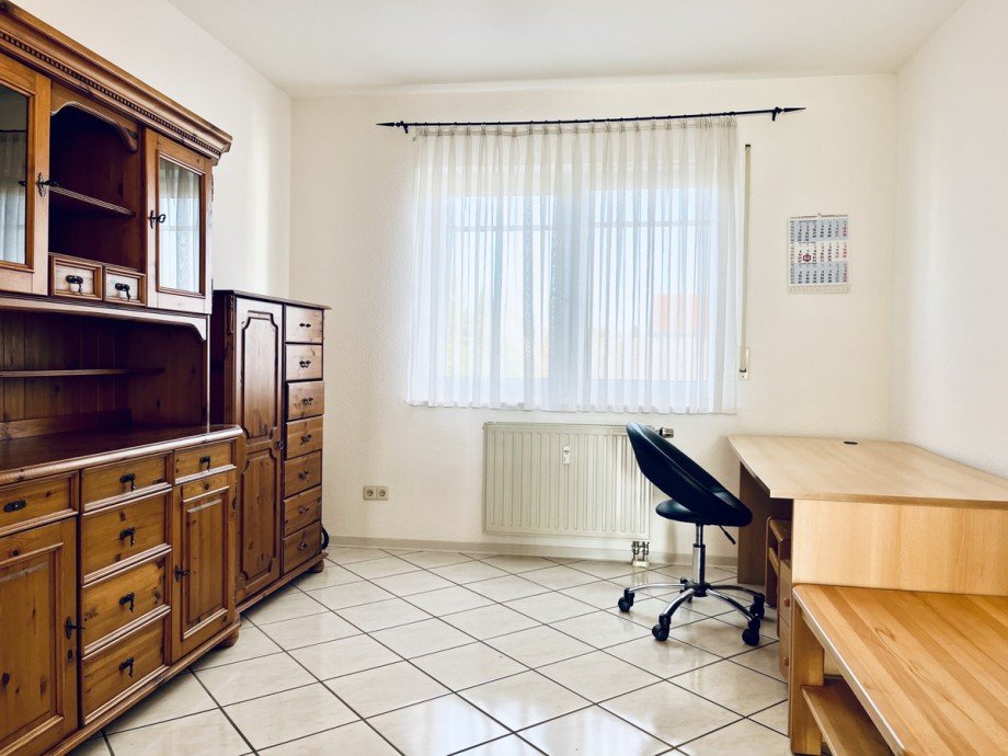 Kinderzimmer/Arbeitszimmer Wohnung Gro�-Zimmern
