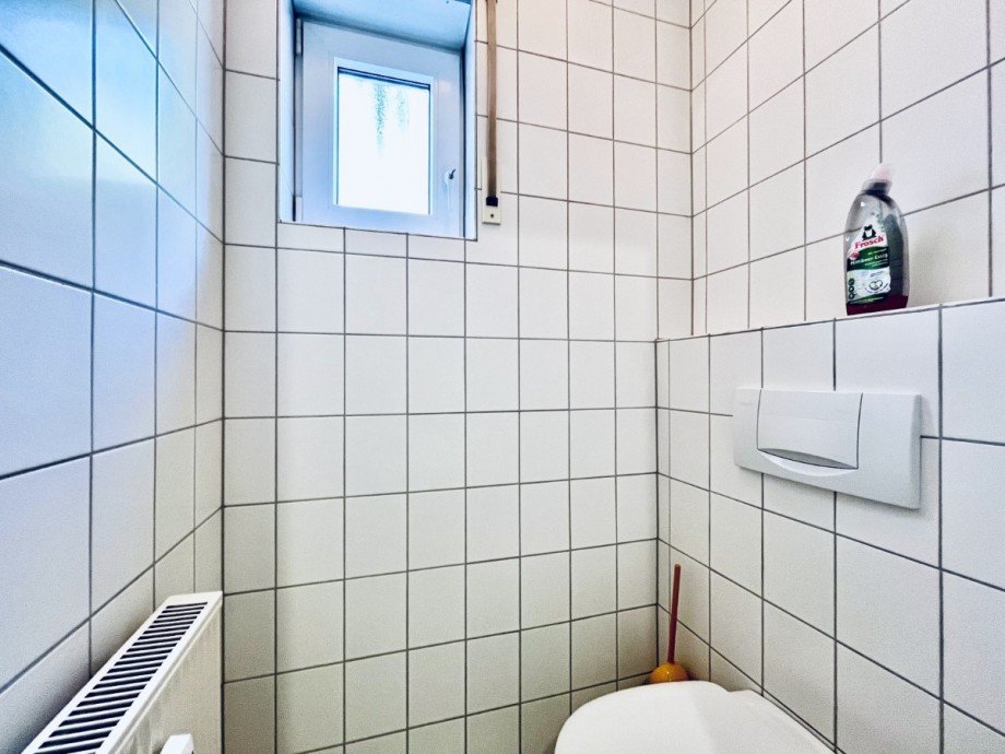 G�ste-WC Erdgeschosswohnung Reinheim