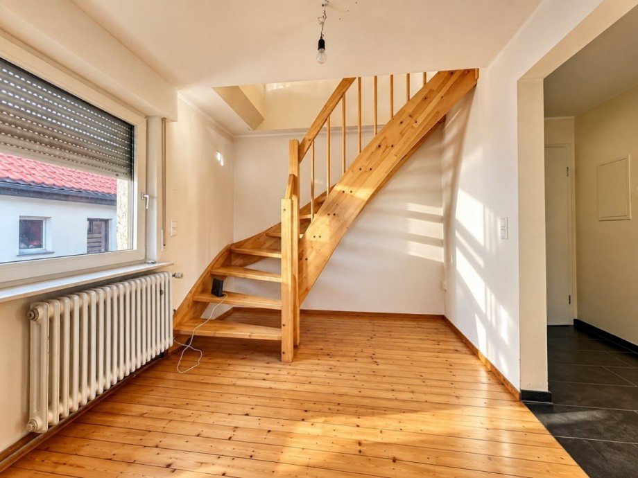 Wohnung 2 Aufgang zum Studio Mehrfamilienhaus Griesheim
