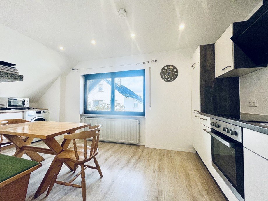 Wohnk�che Dachgeschosswohnung Gro�-Zimmern
