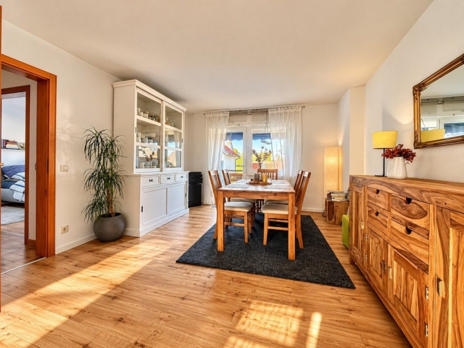 Wohnung 1 Esszimmer Mehrfamilienhaus Griesheim