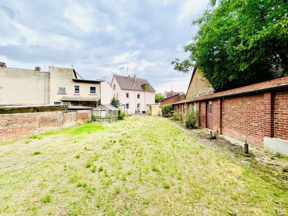 Garten Mehrfamilienhaus M�hlheim am Main
