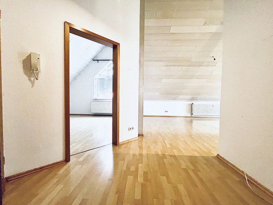 Eingang Dachgeschosswohnung Reinheim